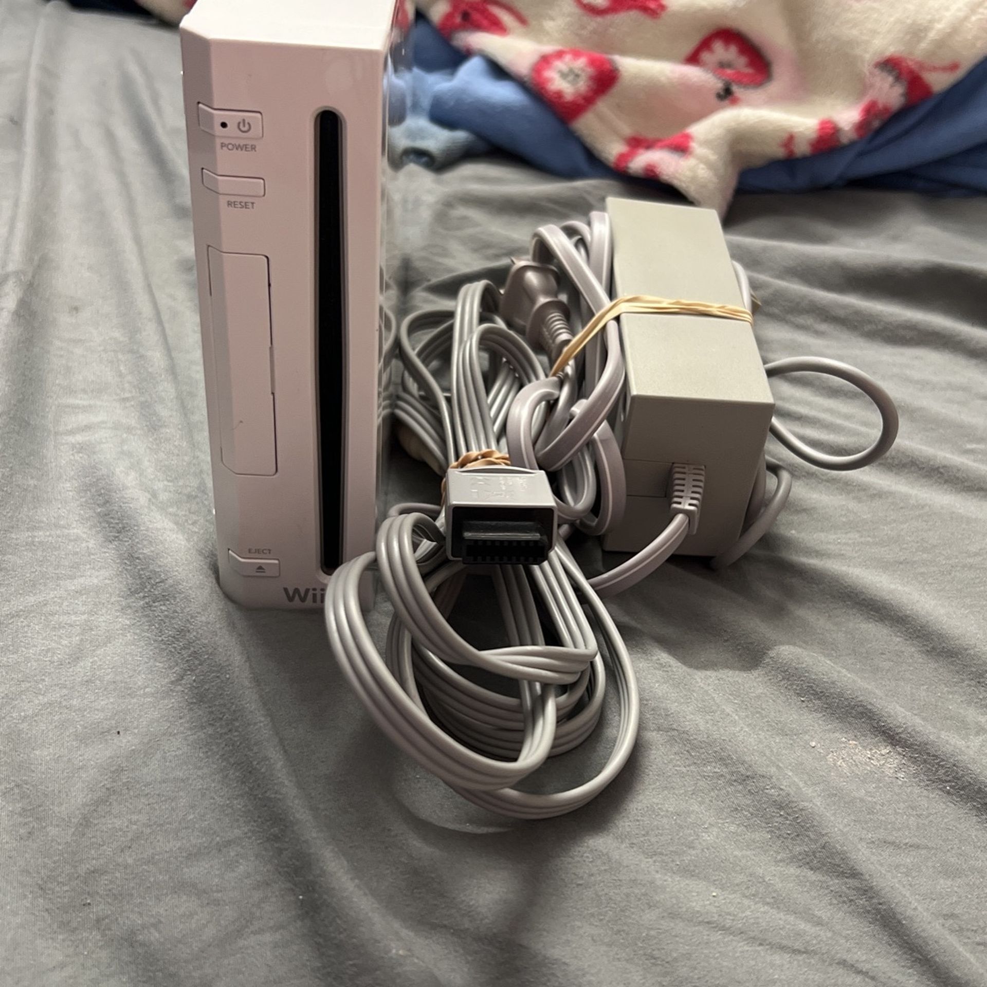 Nintendo Wii (White)