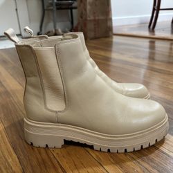 Boots, Marc Fisher, Size 8, Leather