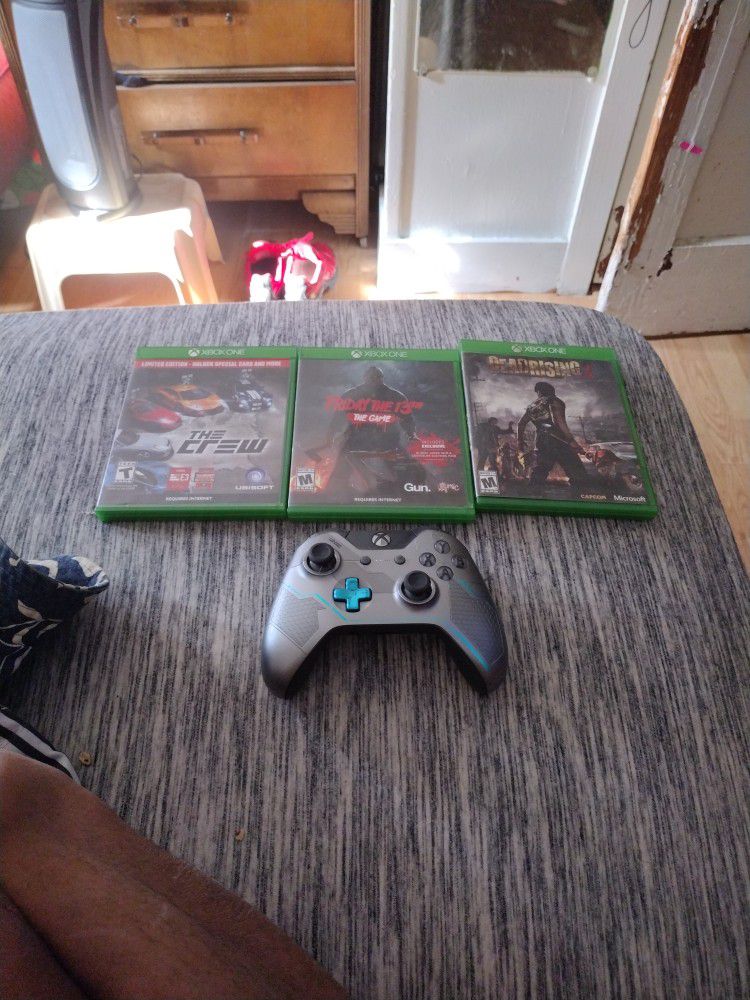 Xbox One Games And Controller 