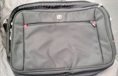 Wenger / Swissgear laptop messenger bag