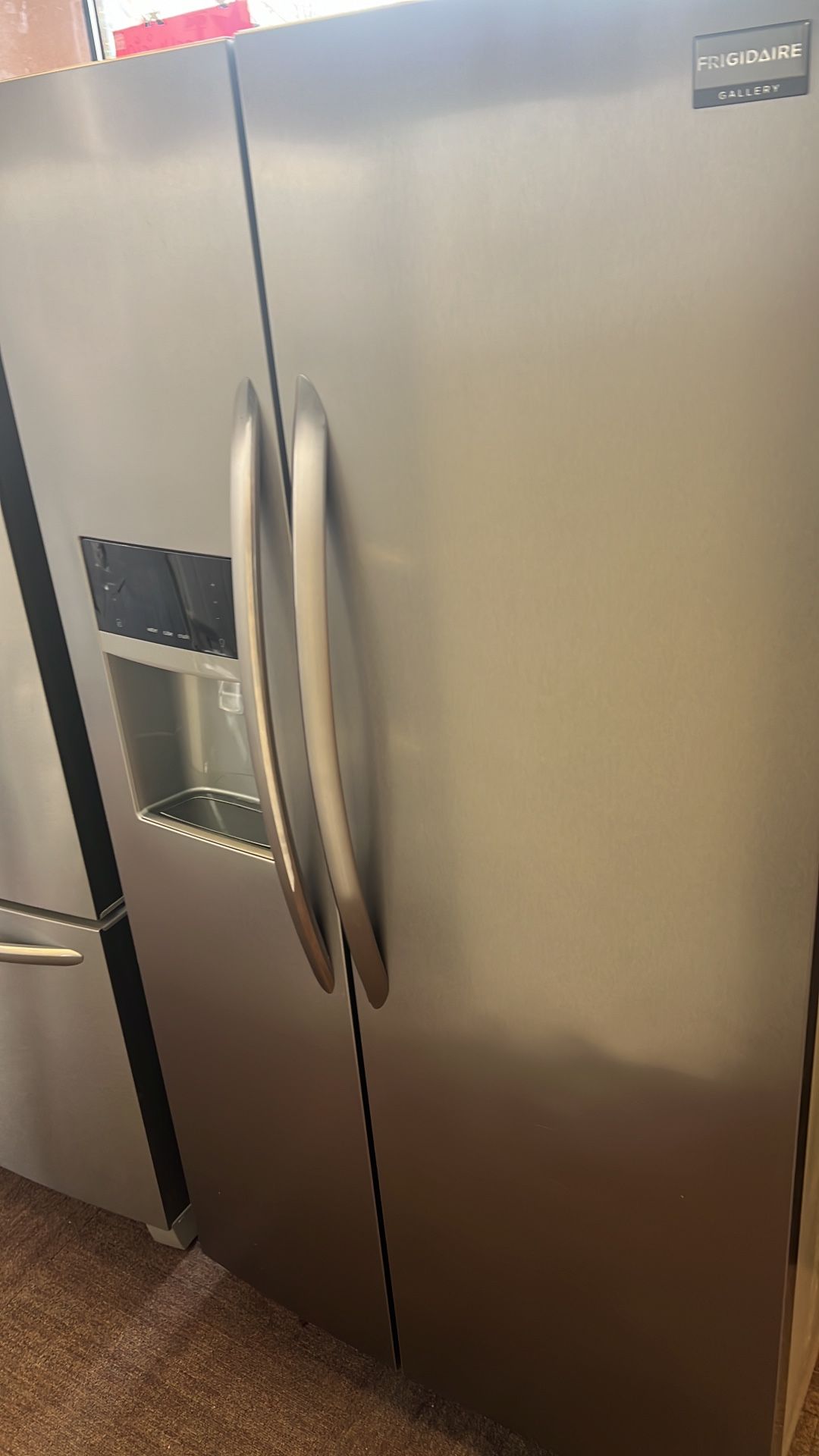 Frigidaire Said By Side