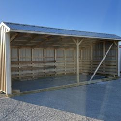 12x24 Run-in Shed Horse Barn FOR SALE