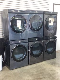 Samsung Bespoke 7.6 cu. Ft. Ultra capacity vented smart electric dryer