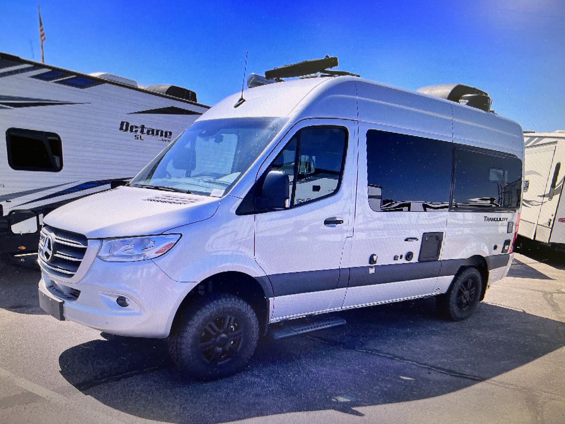 2022 TRANQUILITY 19L