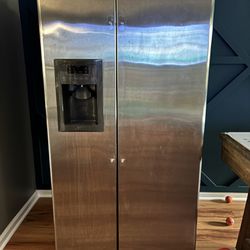 HG general electric refrigerator 