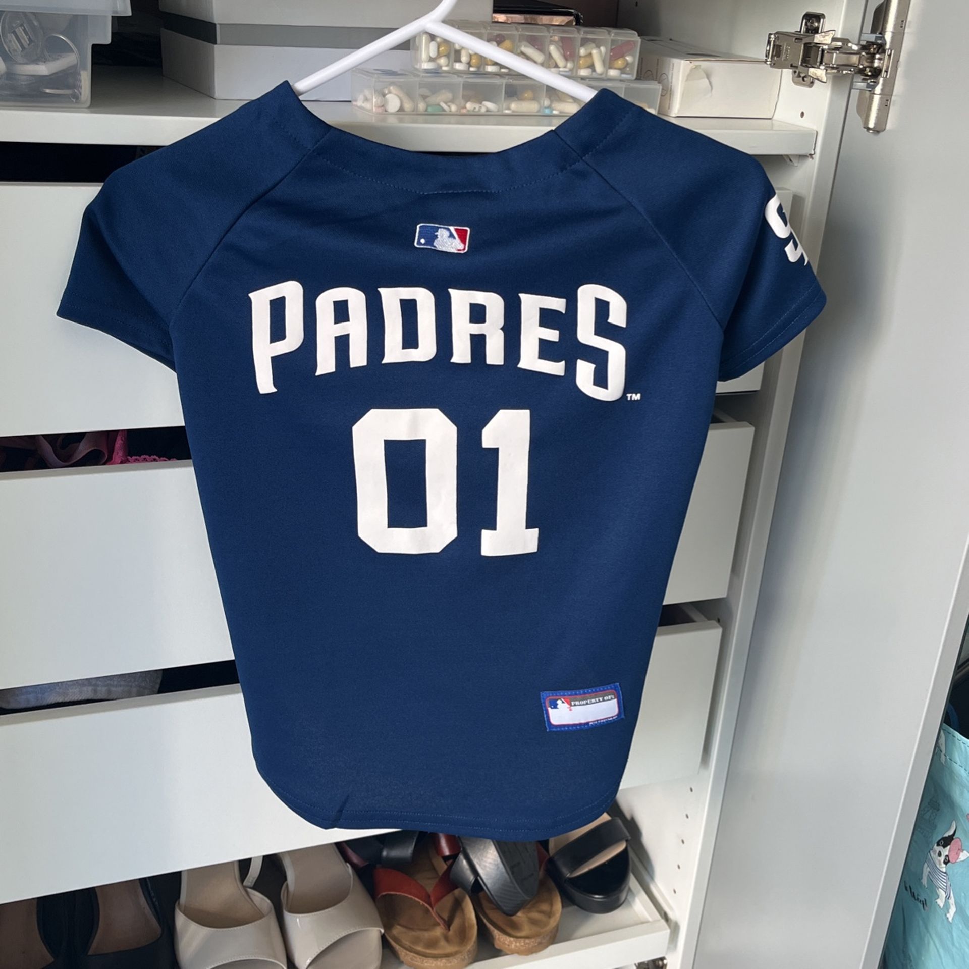 Doggie Padres Jersey Size Large
