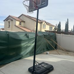 250$ OBO Basketball Hoop