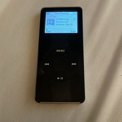 iPod 2GB It Has Music142 Song