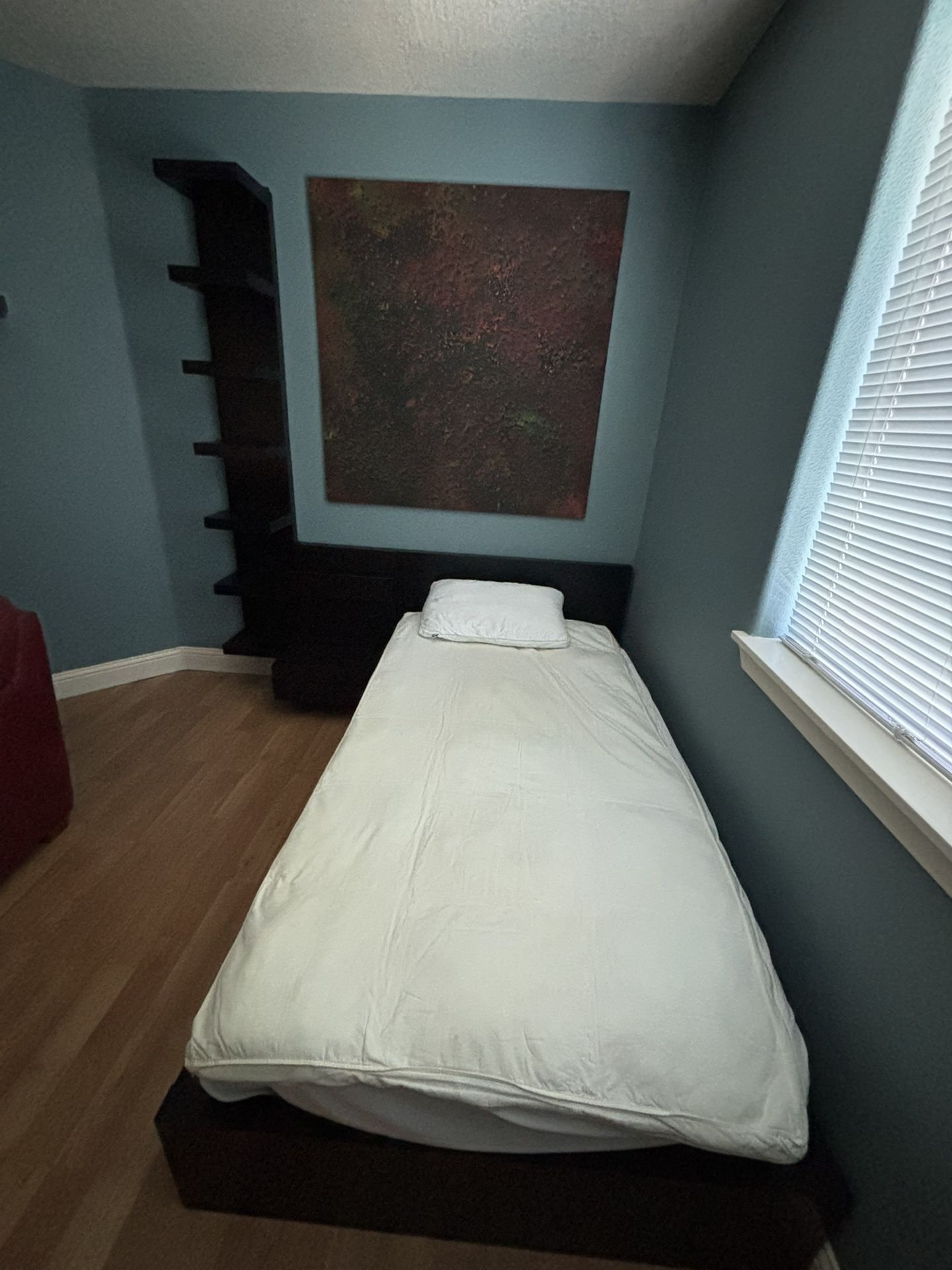 Twin Size Bedroom Set