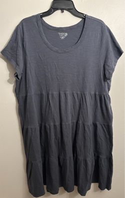 Women’s XXL Time and Tru Dark Gray Tiered Dress