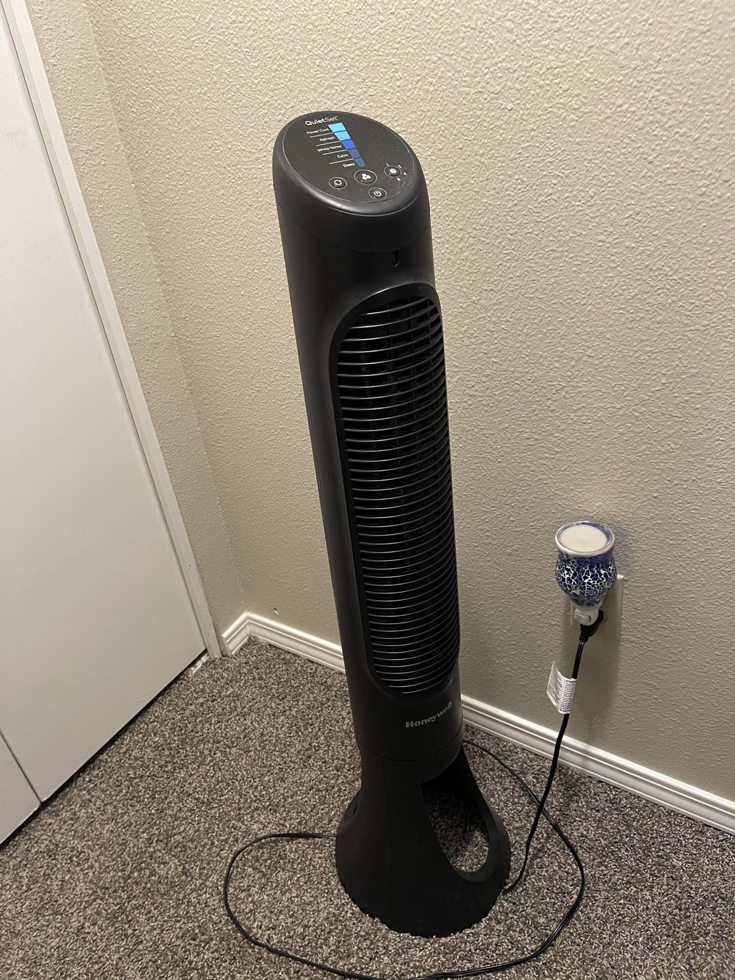 Oscillating Tower Fan