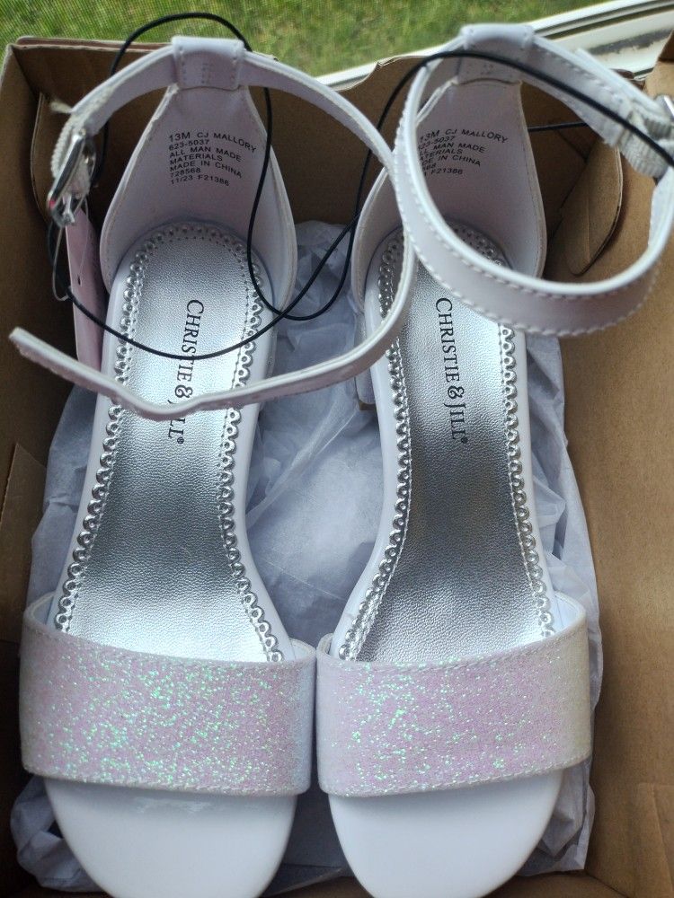 Girls 13 M Heels