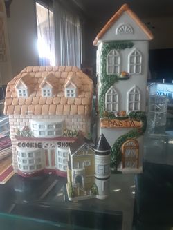 Little houses