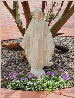 Virgin Mary Statue