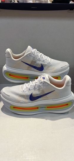 NIKE VOMERO PREMIUM AIRZOOM “WHITE RAZOR ORANGE”