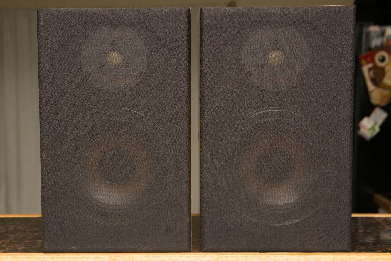 Infinity RS-10 Reference Standard 65W Bookshelf Speakers