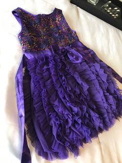 Girls dress size 6