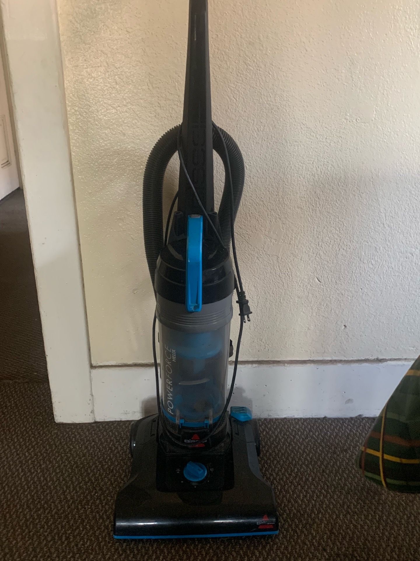 Bissell Powerforce Helix Upright Vacuum - Lightweight