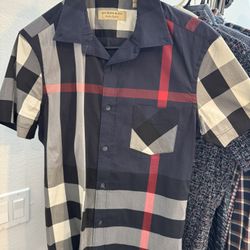 Burberry Men Button Up XS Original 