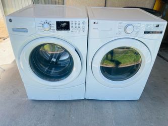 Frontload washer and gas dryer both work great