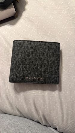 Two wallets Micheal kors