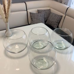 4 pc dish/vase
