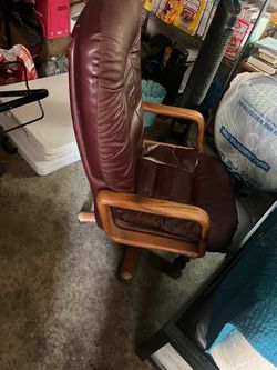 Free computer chair