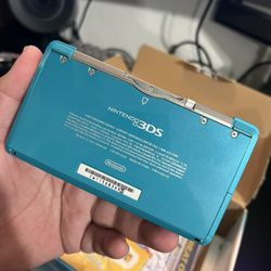 Loaded Nintendo 3DS w/ Hshop + CIB 