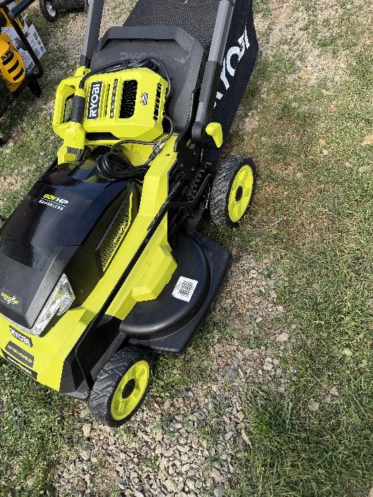 RYOBI
80V HP Brushless Battery Cordless Electric 30 in. Multi-Blade Lawn Mower with Battery and Charger