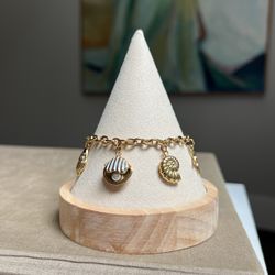 Detailed Costal Charm Bracelet ( firm on price )