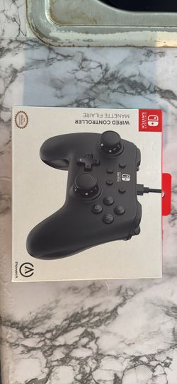 WIRED NINTENDO SWITCH CONTROLLER