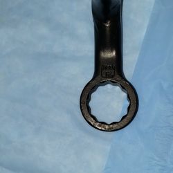 Upper Control Arm Removal  & Installer 21 - mm  Wrench  For Hard To Reach Bolts 1/2" Drive 