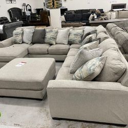 Ashley 5 Pcs Sectionals Sofas Couchs Finance and Delivery Available Ardsley
