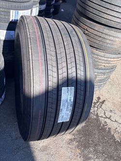 Bridgestone. 445/50R22.5 Bridgestone super single