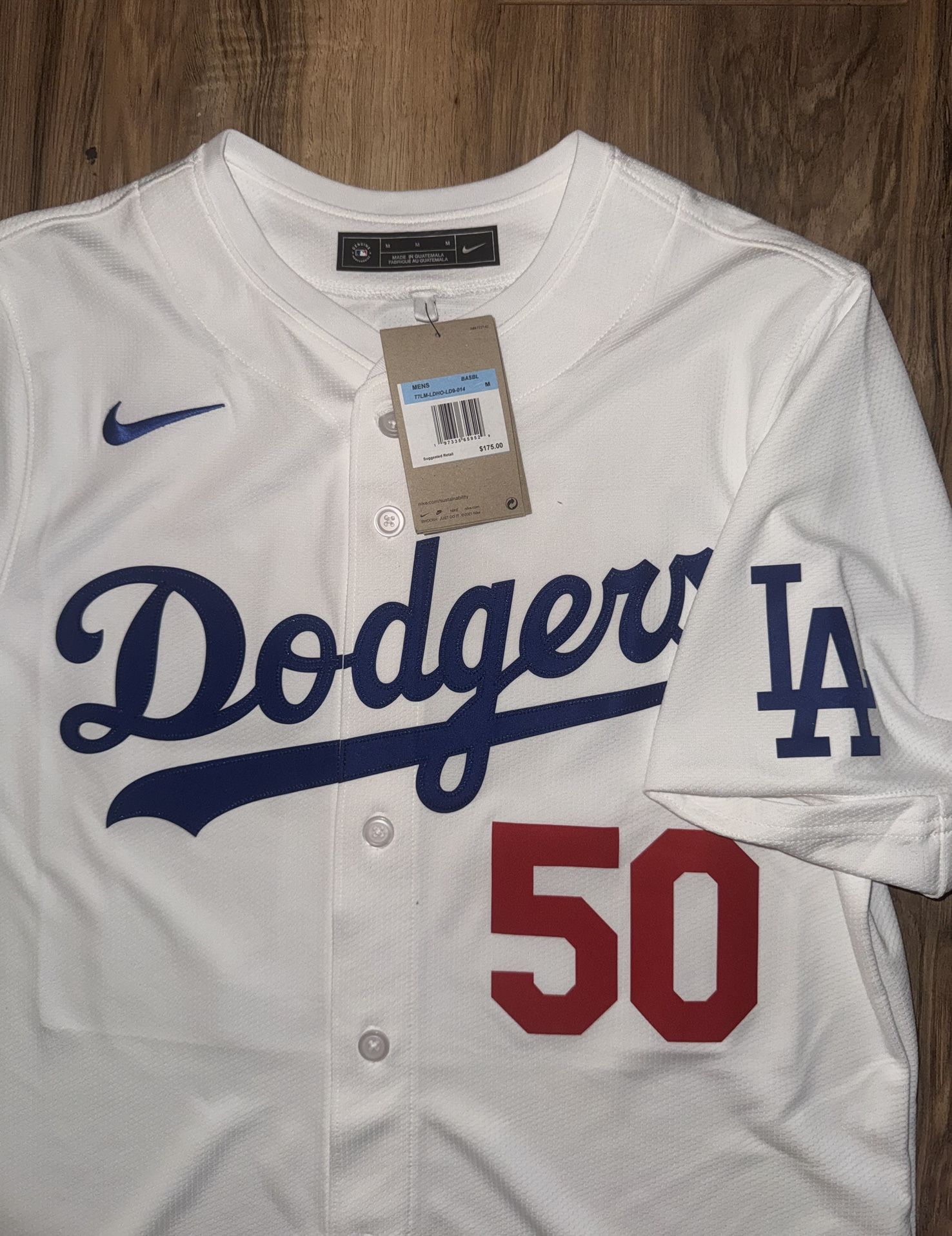 New Men’s Size Medium Nike LA Dodgers Mookie Betts Jersey