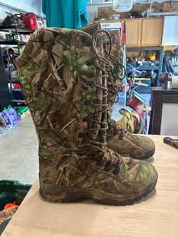 Tall Camo Hunting Boots Lace-Up