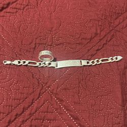 Pulsera de plata y anillo talla 9