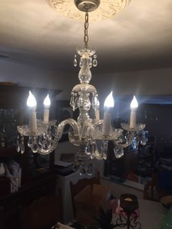 Cyrstal Chandalier
