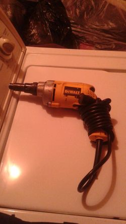 dewalt versa cluth drill