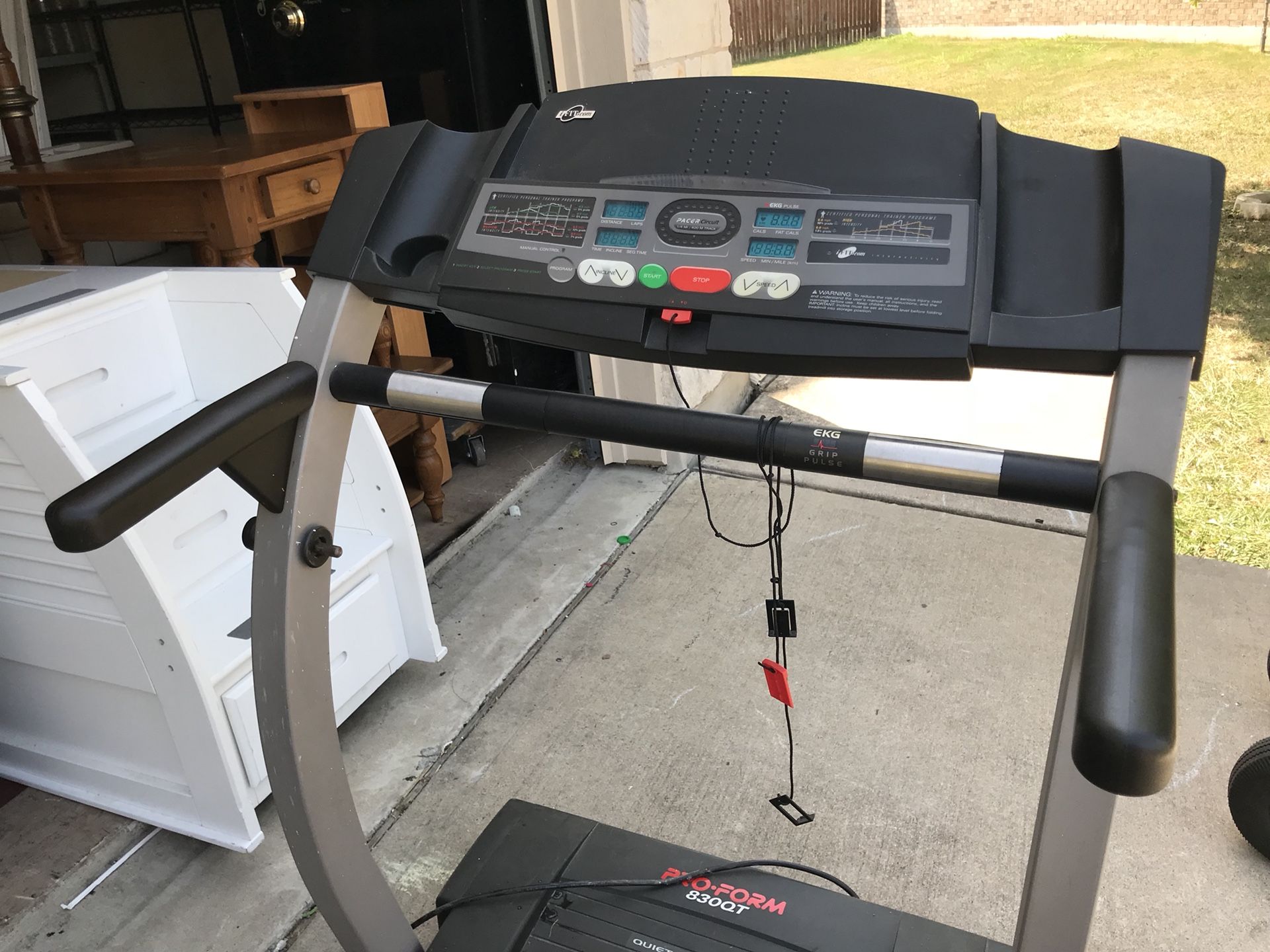 Pro Form 830QT Treadmill for Sale in Pflugerville TX OfferUp