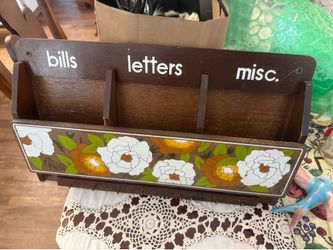 Vintage key and letter holder
