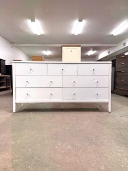 White 7 Drawer Dresser