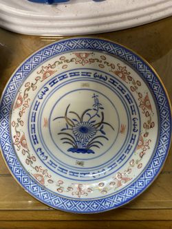  Jingdezhen China Porcelain Eye Blue White Red Chrysanthemum Plate 5.75"