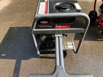 Briggs & Stratton Storm Responder 6250W Generator