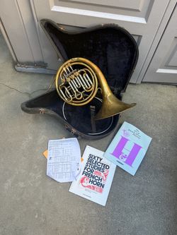 French Horn with Hard Case