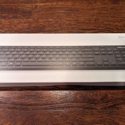 Microsoft Bluetooth Keyboard • Clavier