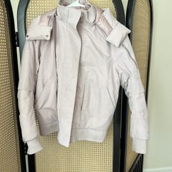 Lululemon Water-resistant Puffer Coat Of Size 8