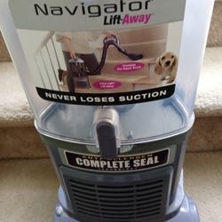 SHARK NAVIGATOR LIFT AWAY VACUUM