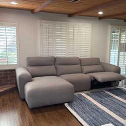 Living Spaces reclining Sofa Gray