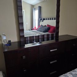 King Bedroom Set